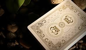 Crown Deck Luxury Diamond Edition - White