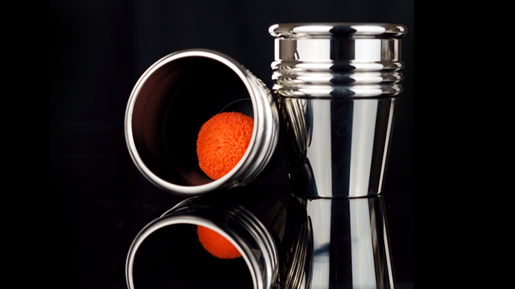 Tommy Wonder Cups & Balls Set