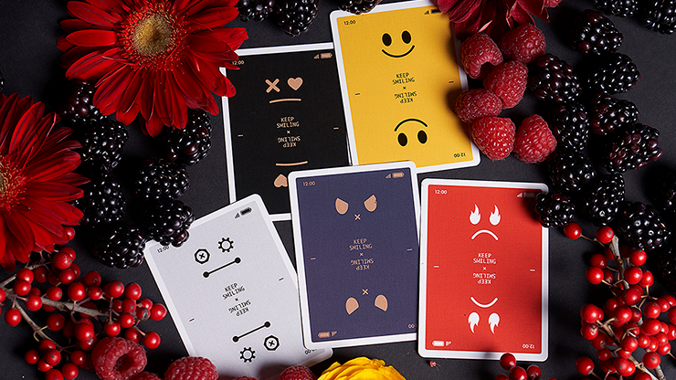 Keep Smiling V2 Playing Cards
